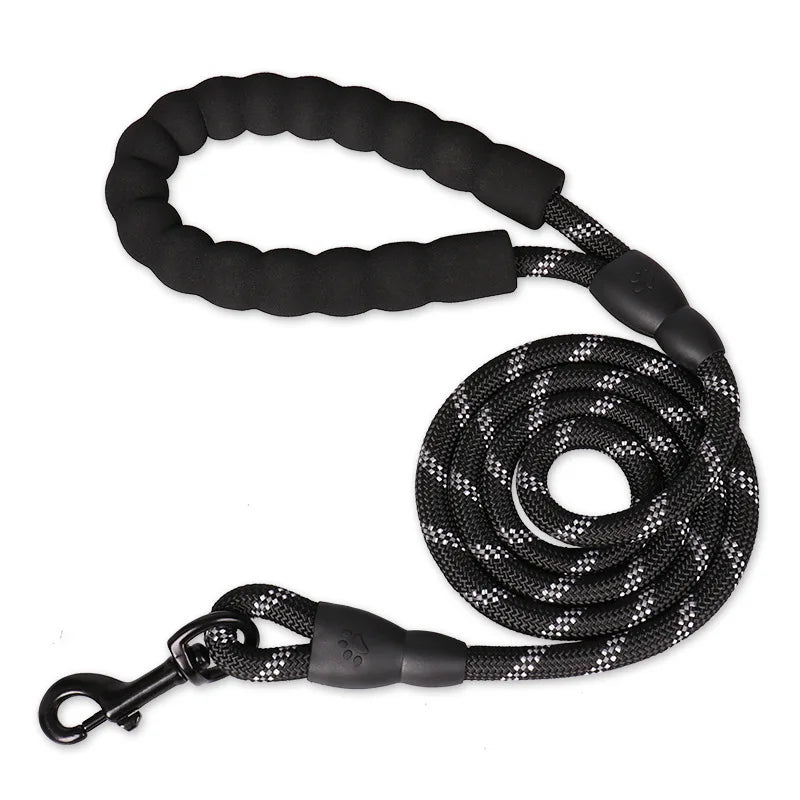 Laisses solides pour chiens, 120/150/200/300CM, poignée souple, laisse renforcée pour petits, moyens et grands chiens, fournitures pour animaux de compagnie grands chiens, laisse éducative - Our family dog