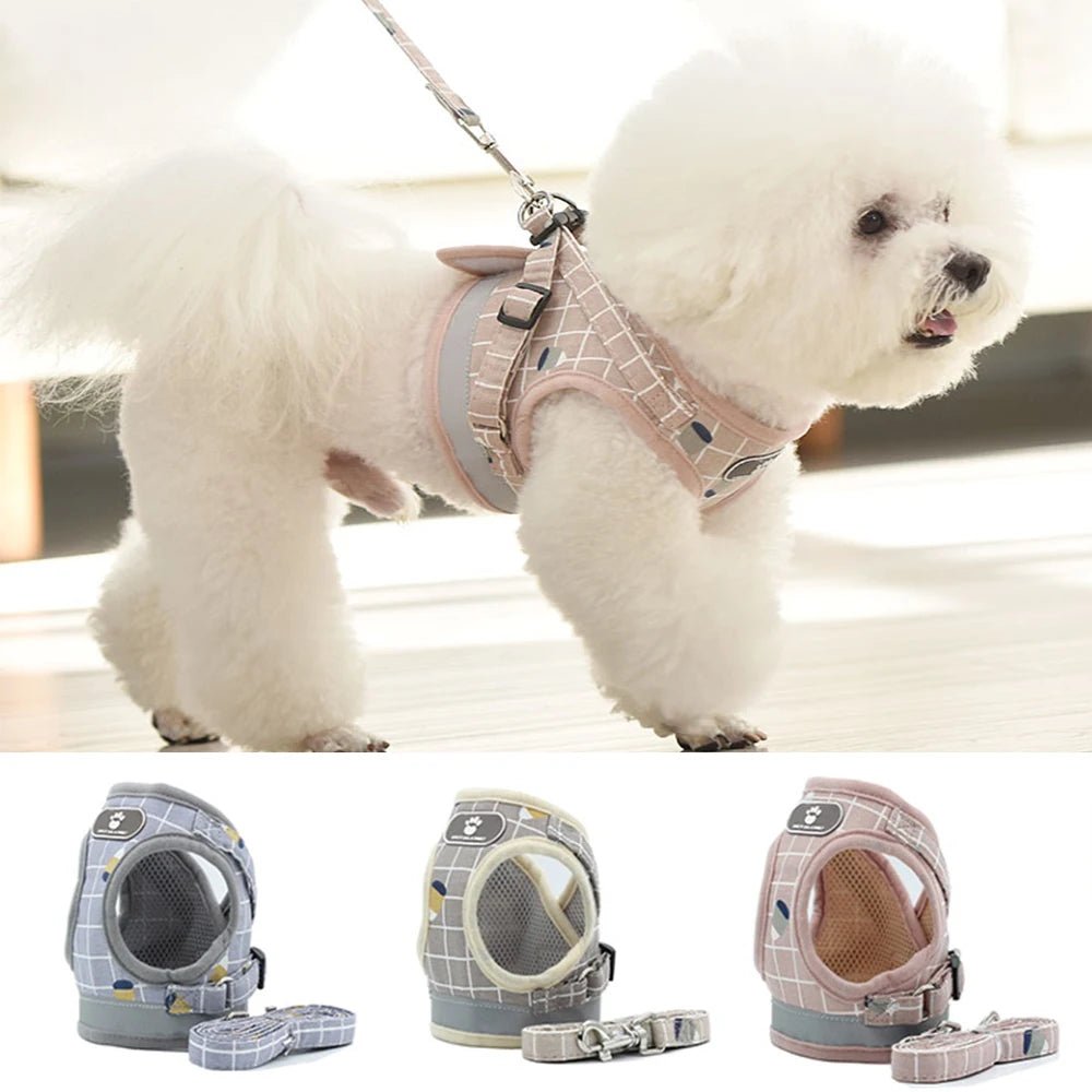 Harnais réfléchissant pour chien, colliers réfléchissants pour chiot et petits chiens gilet en maille respirant, réglable pour petit chien et chat Pug Pet Supplies - Our family dog